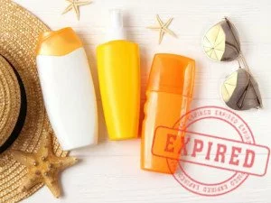 La crème solaire expire-t-elle et combien de temps reste-t-elle efficace ?
