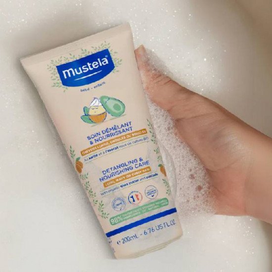 MUSTELA Soin Demelant Et Nourrissant Cheveux Boucles 200ML